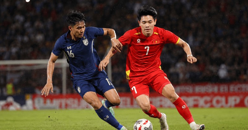 Vietnam quyết chiến với Thailand